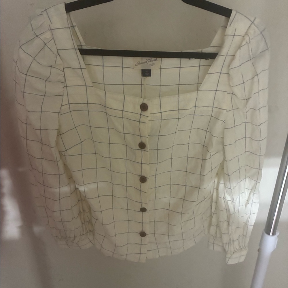 Universal Thread Cream and Blue Fitted Buttoned Blouse